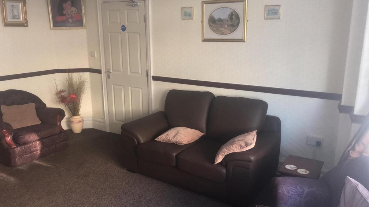 The Jewel Of The Sea Bed & Breakfast Blackpool Exterior foto