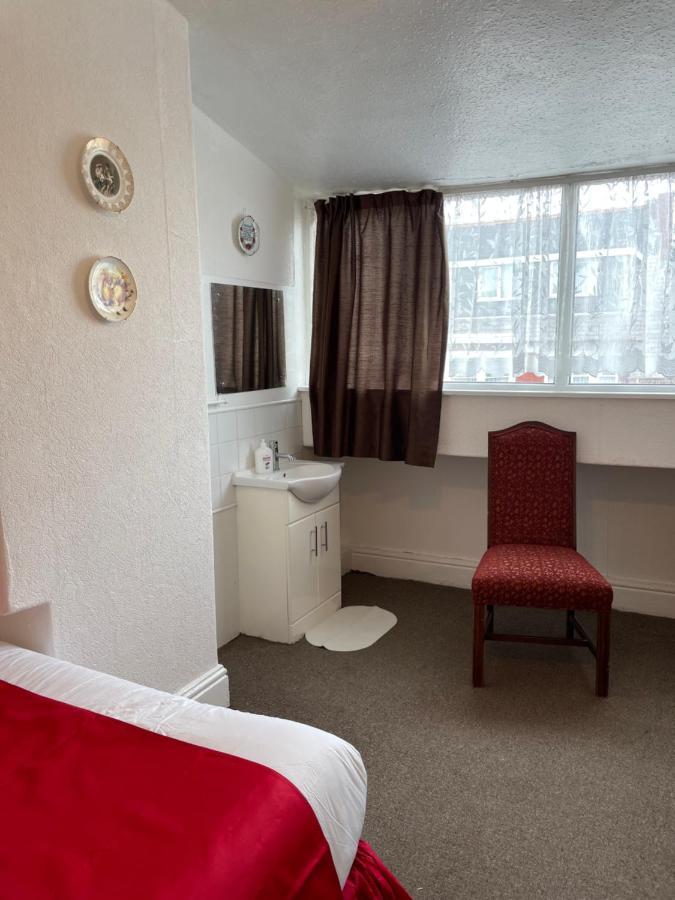 The Jewel Of The Sea Bed & Breakfast Blackpool Exterior foto